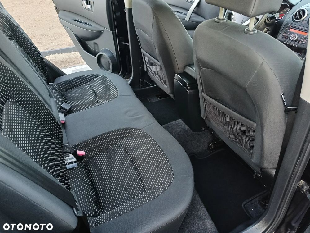 Nissan Qashqai - 12