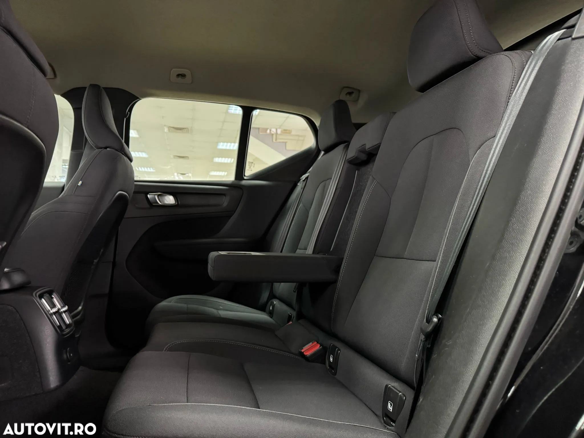 Volvo XC 40 T4 Recharge DKG Ultimate Dark - 16