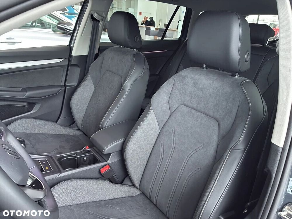Volkswagen Golf Variant - 4