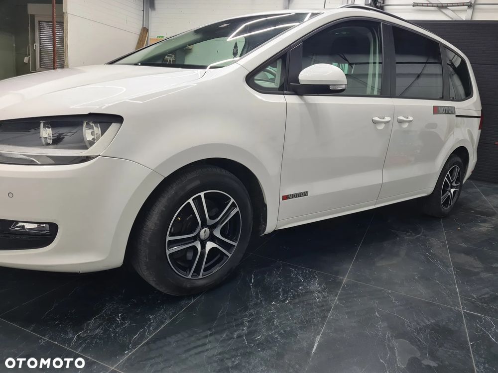 Volkswagen Sharan 2.0 TDI 4MOTION Blue Motion Style - 19