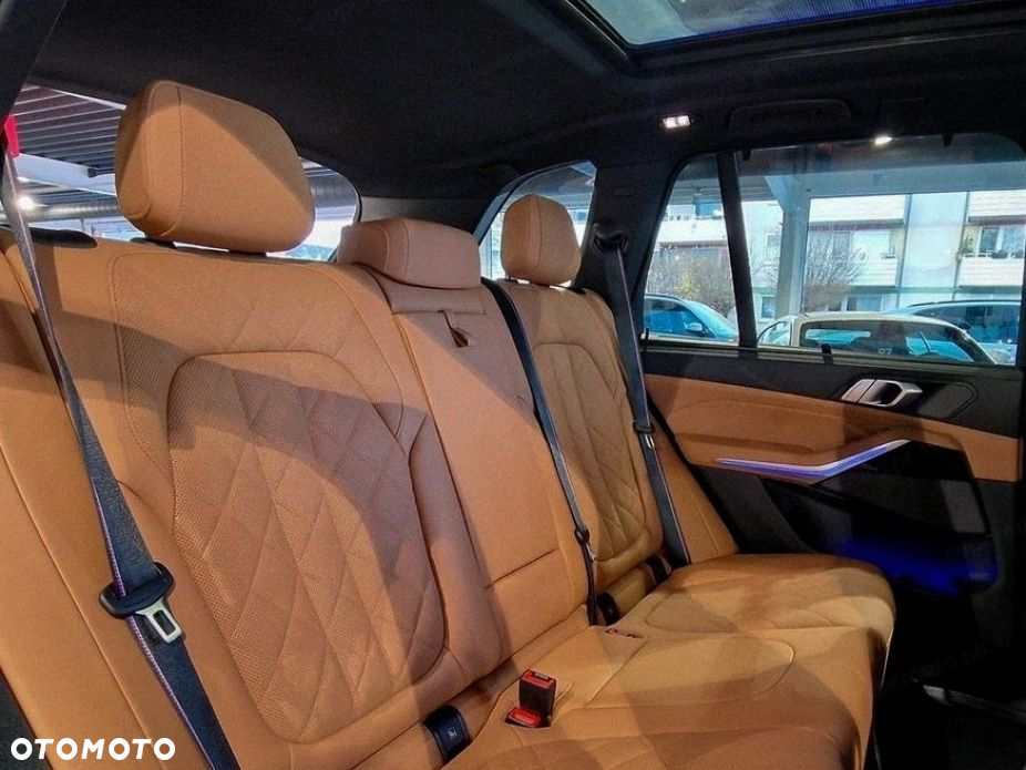 BMW X5 - 11