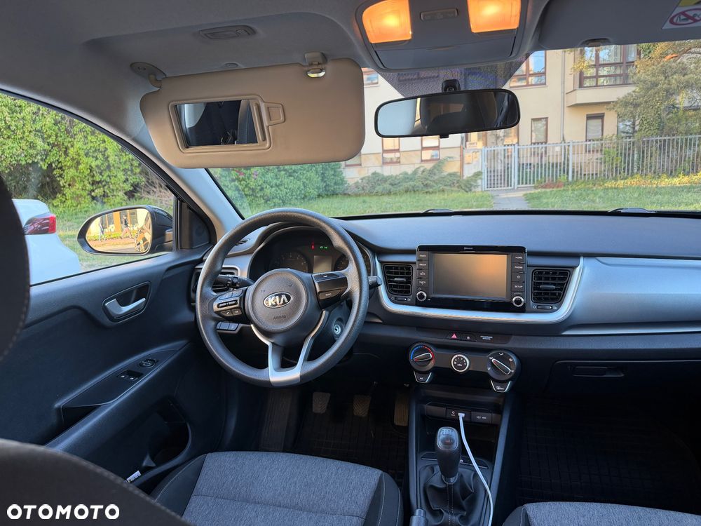 Kia Stonic 1.0 T-GDI L - 11
