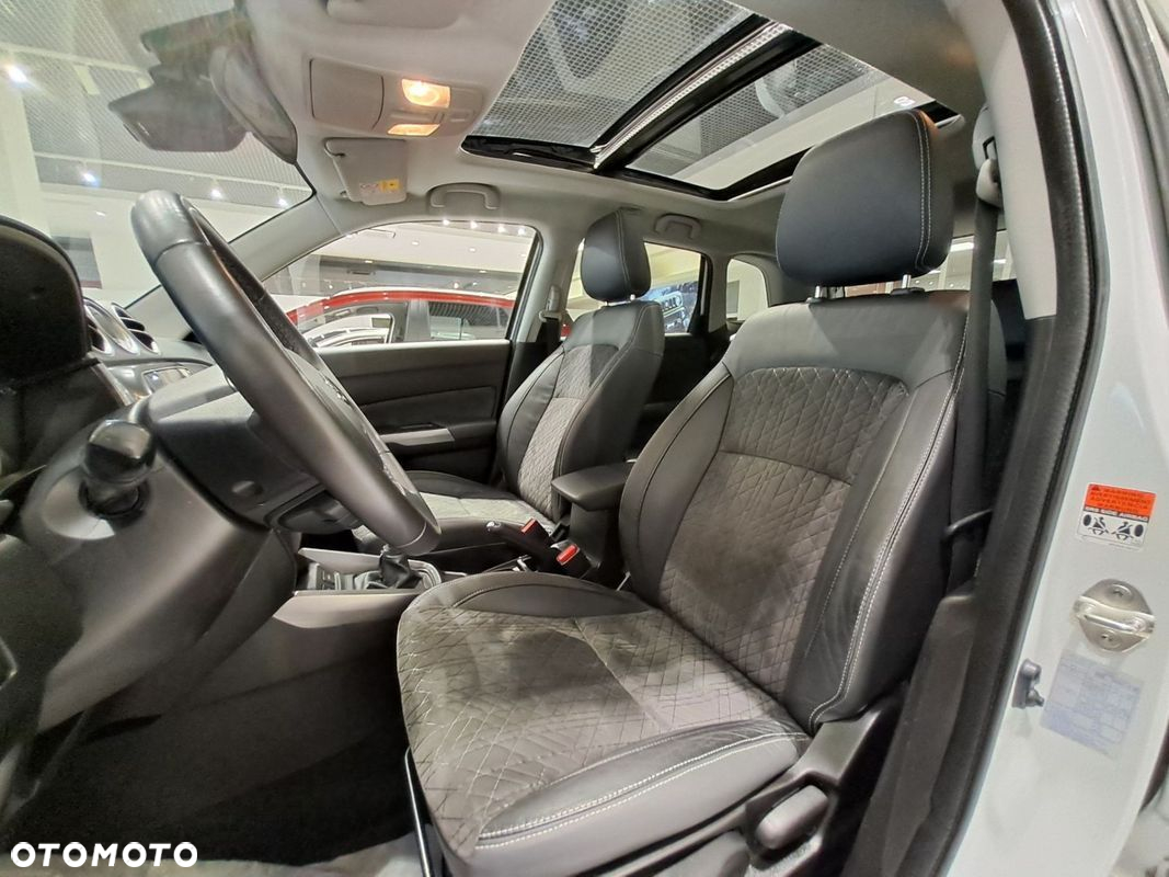 Suzuki Vitara 1.4 Boosterjet XLED Sun 4WD - 12
