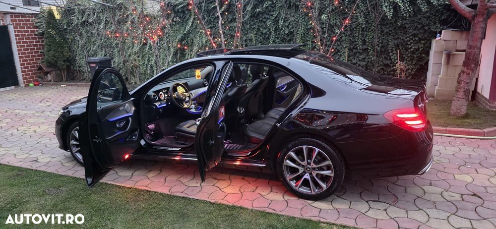 Mercedes-Benz E 220 d 9G-TRONIC AMG Line - 19