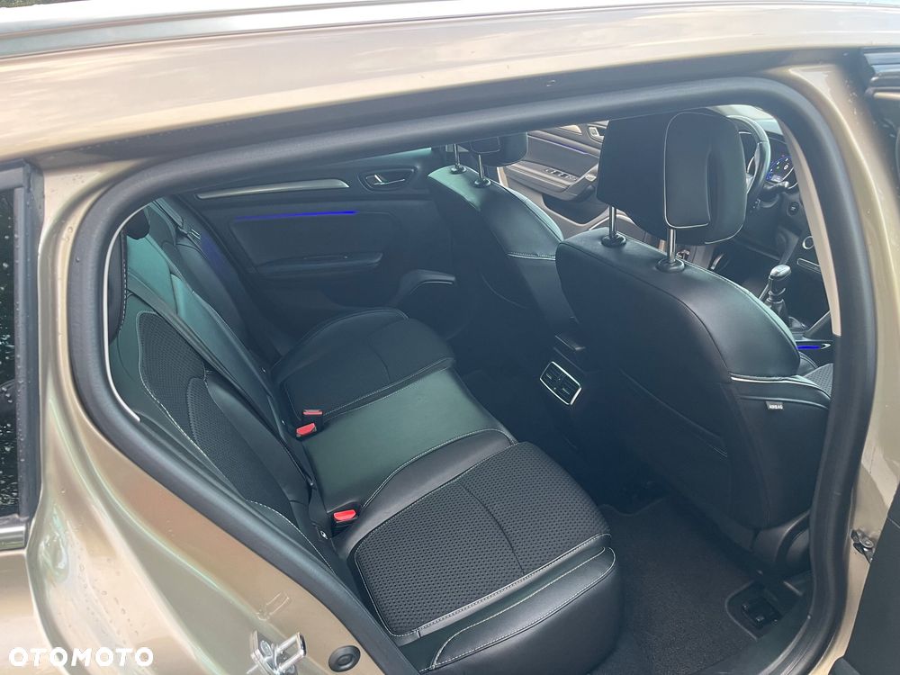 Renault Megane ENERGY TCe 130 Start & Stop Bose Edition - 7