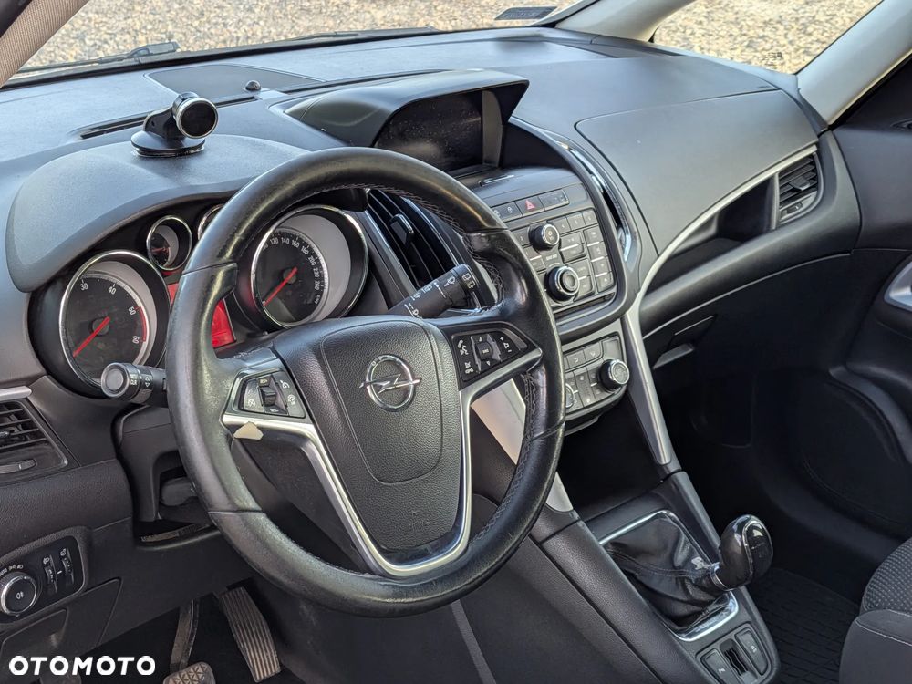 Opel Zafira 2.0 CDTI Cosmo EcoFLEX S&S - 12
