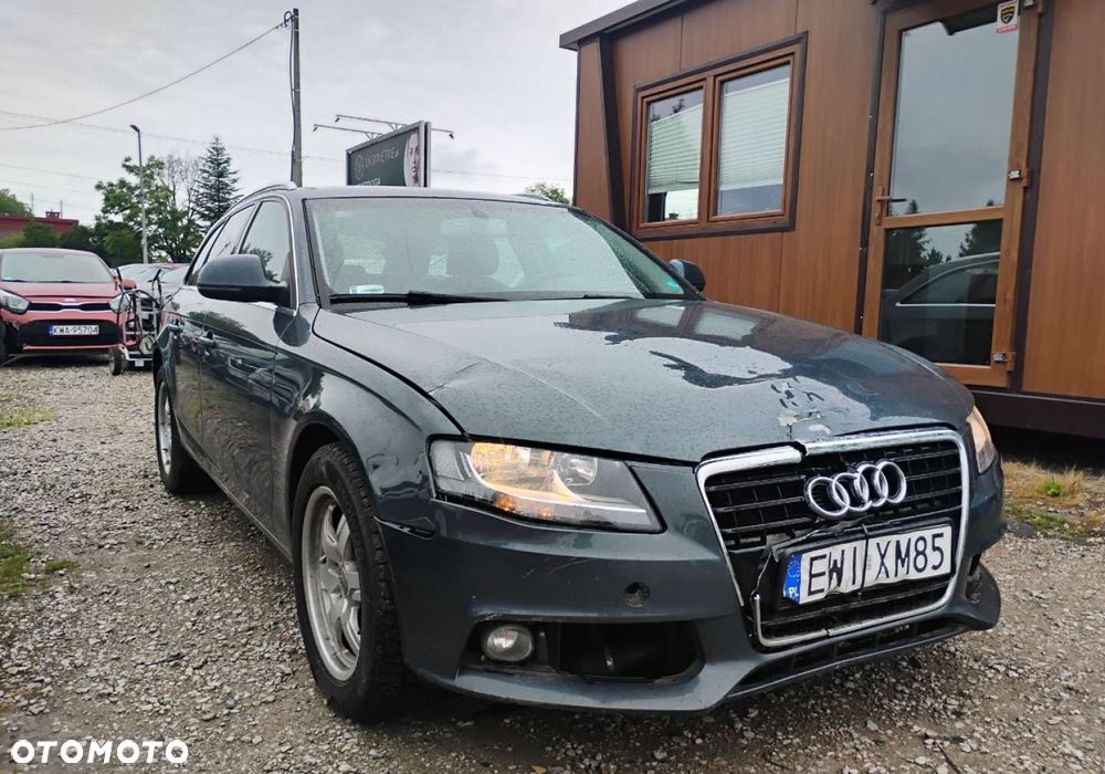Audi A4 Avant - 1