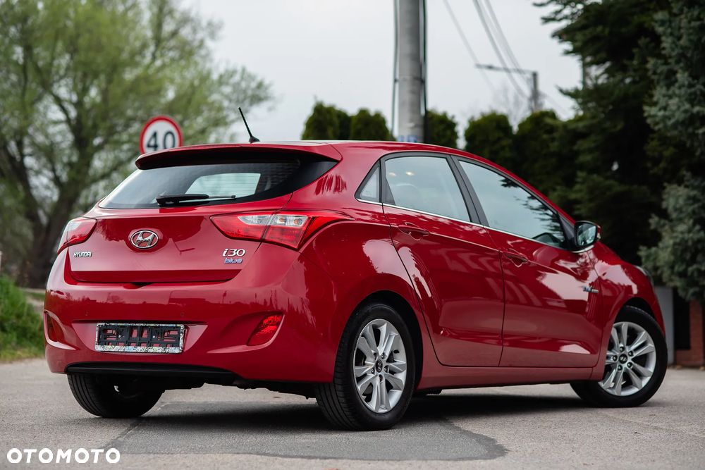 Hyundai i30 1.6 Fifa World Cup Edition - 9