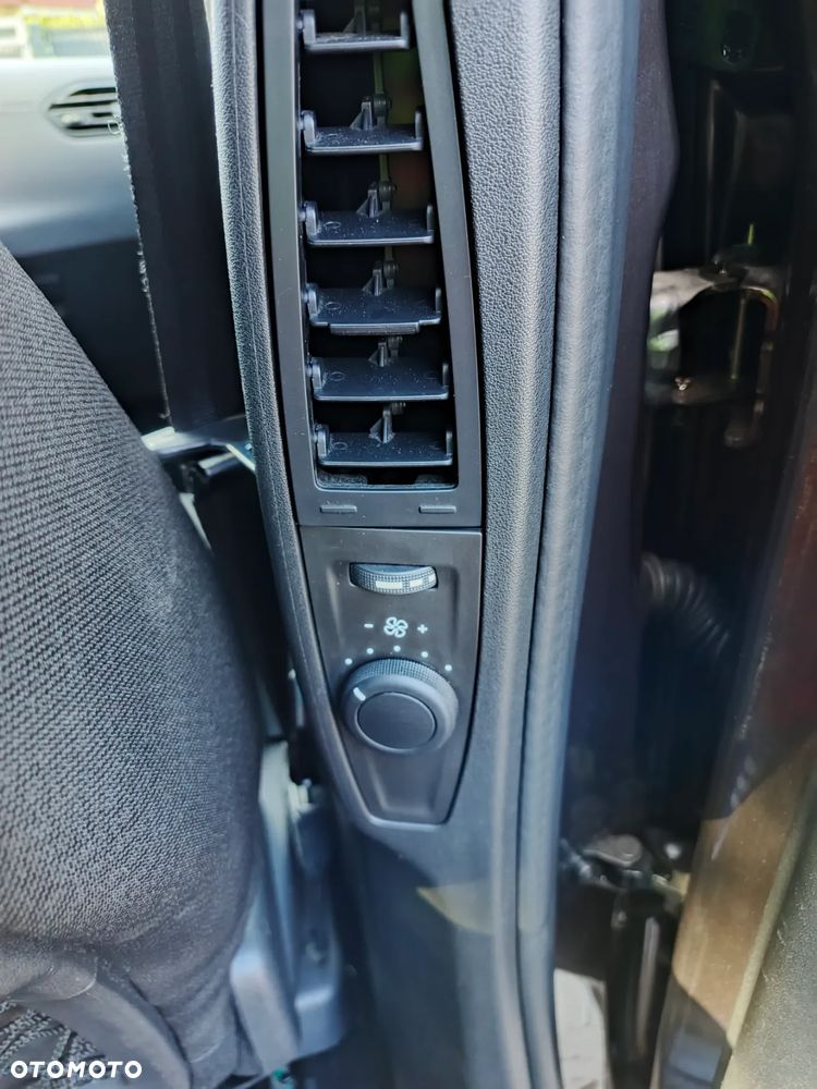 Citroën C4 Grand Picasso 1.6 BlueHDi Shine S&S EAT6 - 24