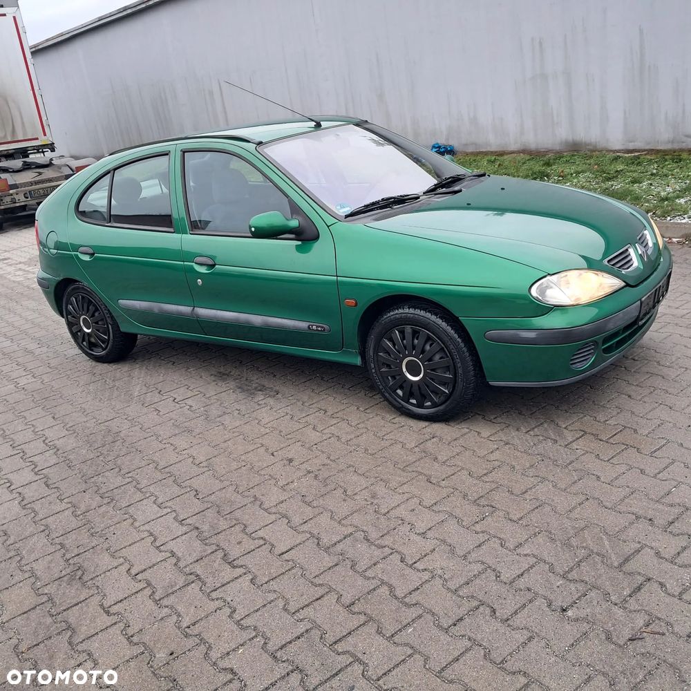 Renault Megane - 1