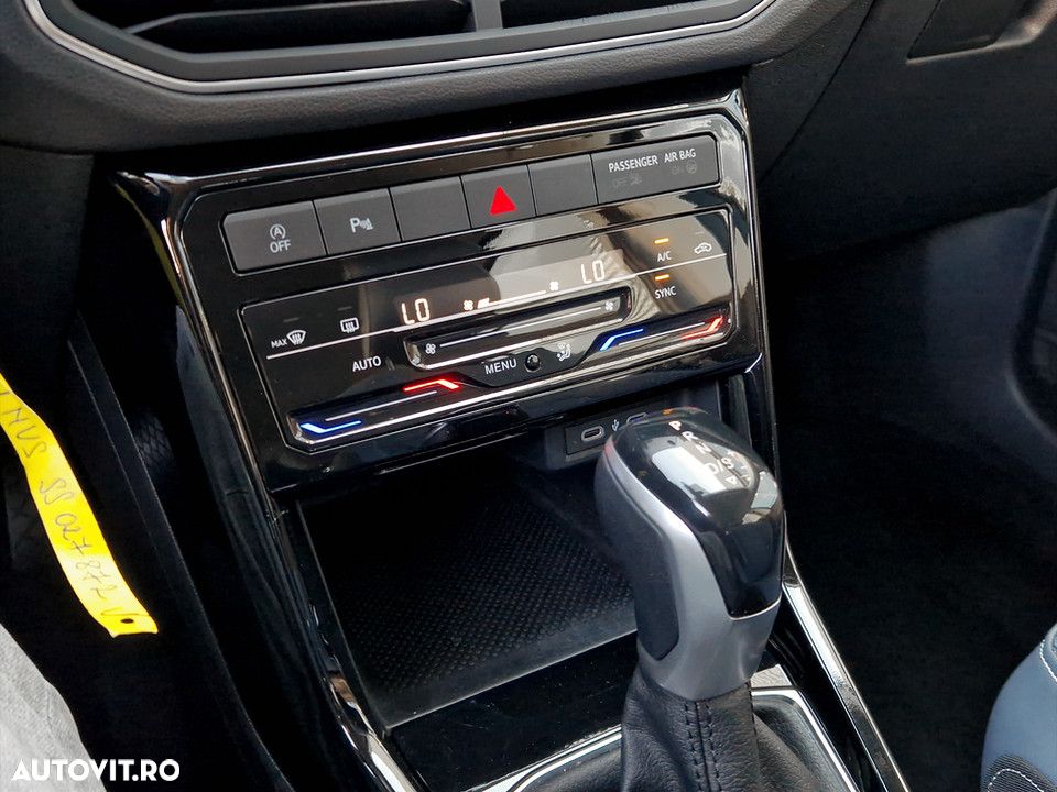 Volkswagen T-Cross 1.5 TSI DSG Style - 16