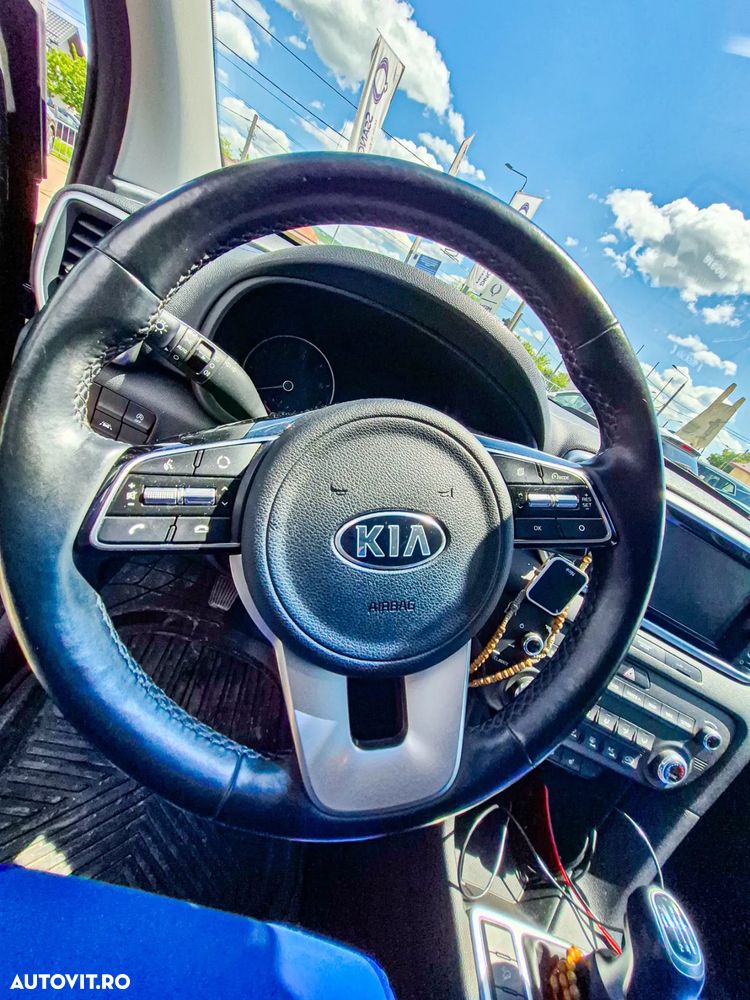 Kia Sportage 1.6 GDI 6MT 4x2 Style - 6