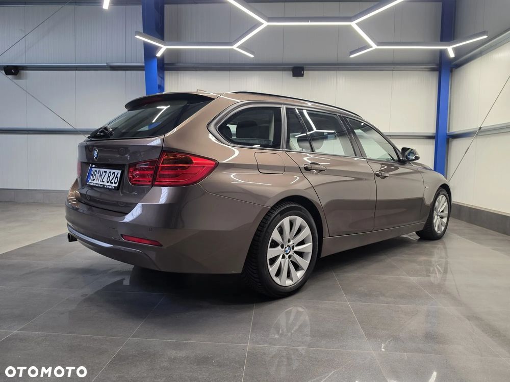 BMW Seria 3 318d Modern Line - 17