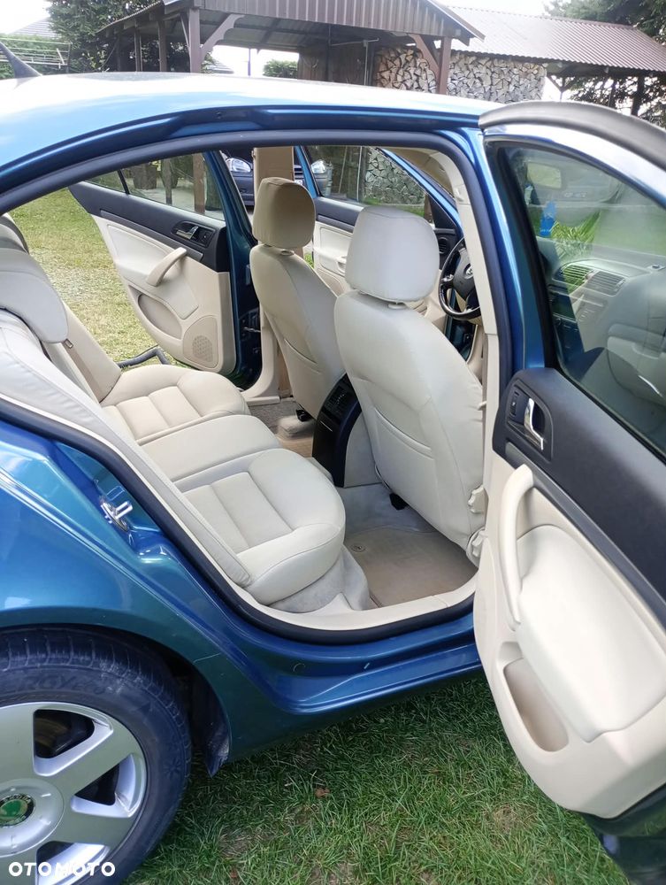 Skoda Octavia 2.0 TDI Elegance - 10