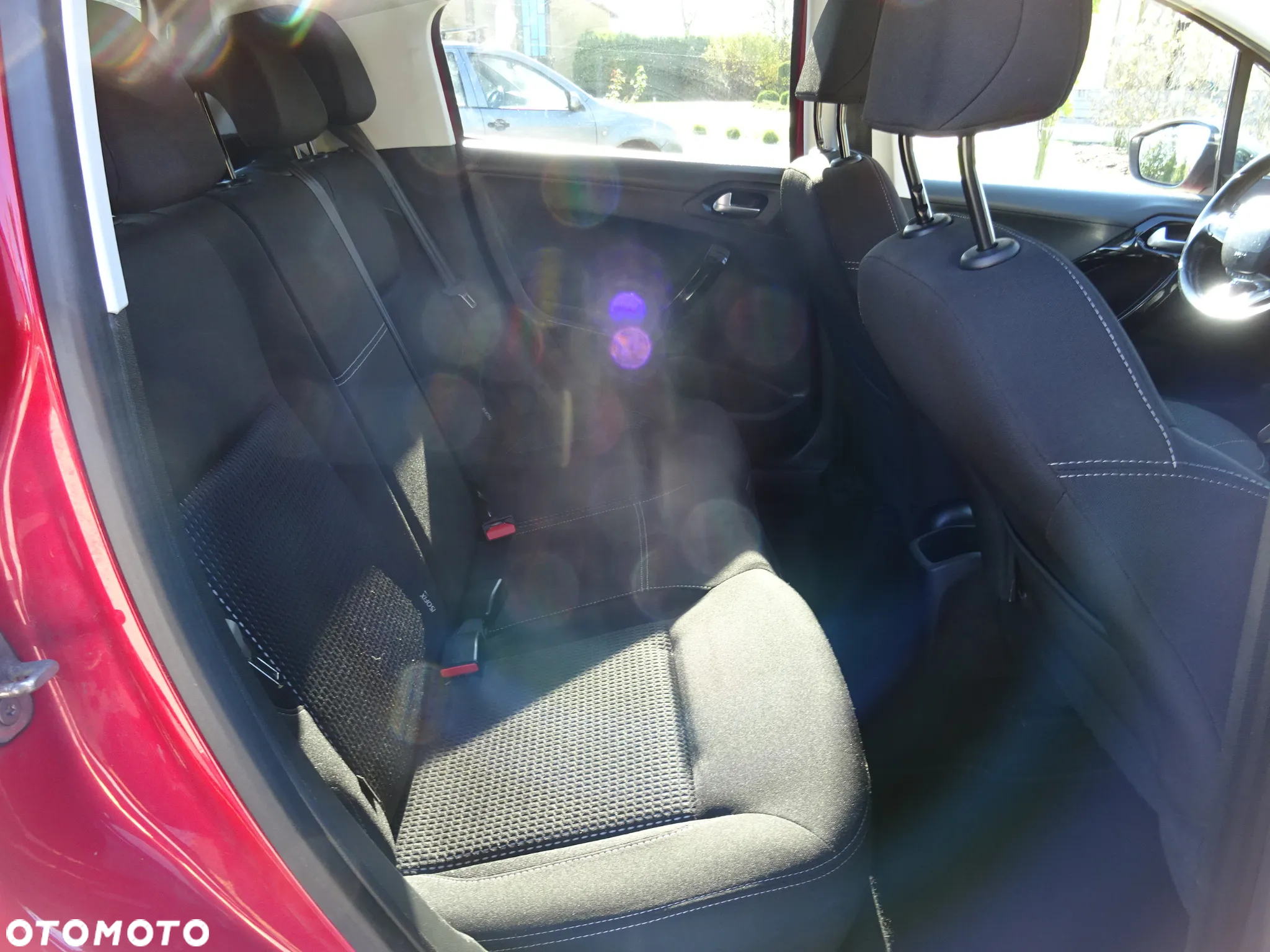 Peugeot 208 PureTech 110 Stop & Start EAT6 Allure - 11