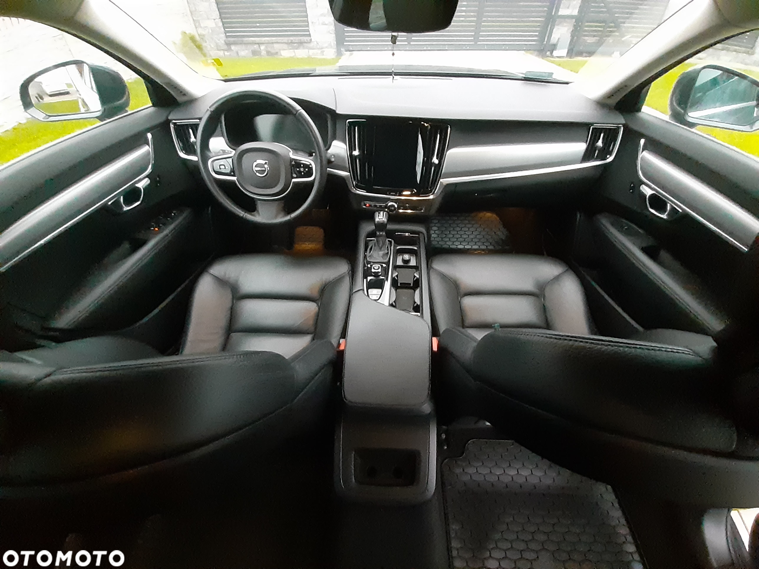 Volvo V90 D3 Momentum - 19