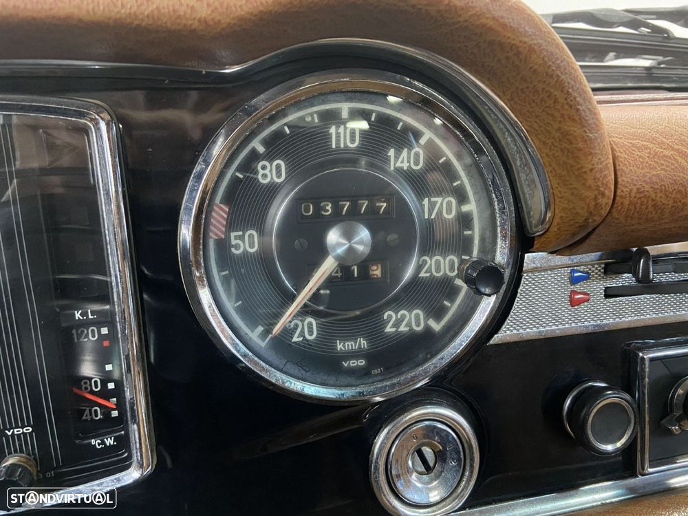 Mercedes-Benz SL 280 - 12