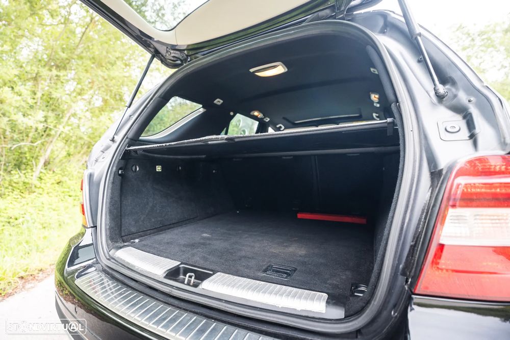 Mercedes-Benz ML 320 CDI 4Matic 7G-TRONIC - 32