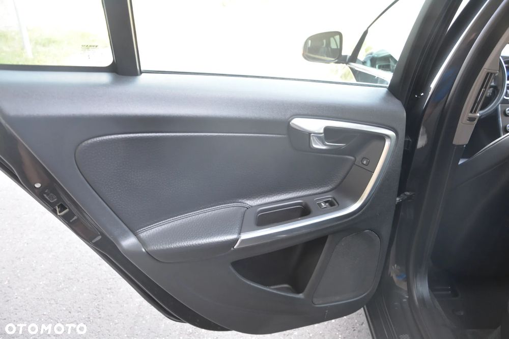 Volvo V60 - 20