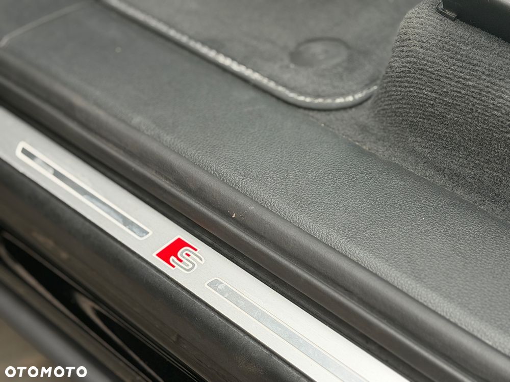 Audi Q7 - 11
