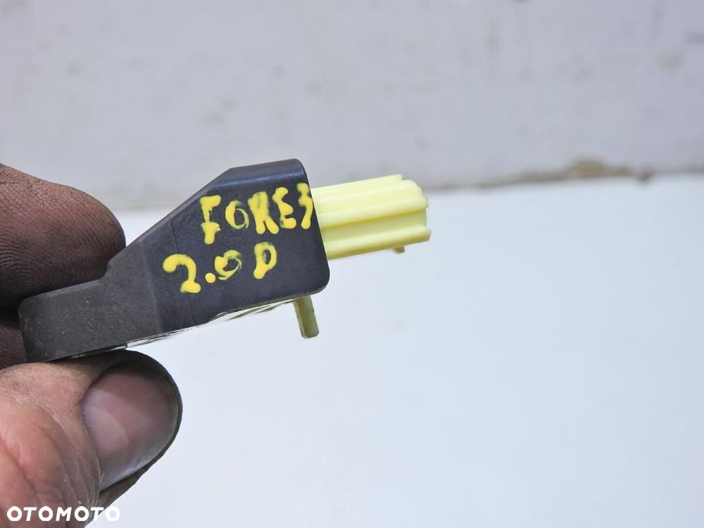 SENSOR UDERZENIOWY SUBARU FORESTER III 98235SC000 - 3