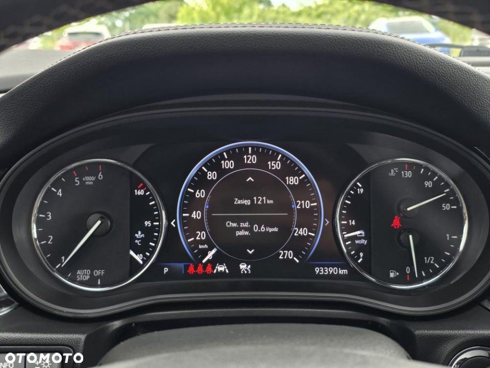 Opel Insignia - 32