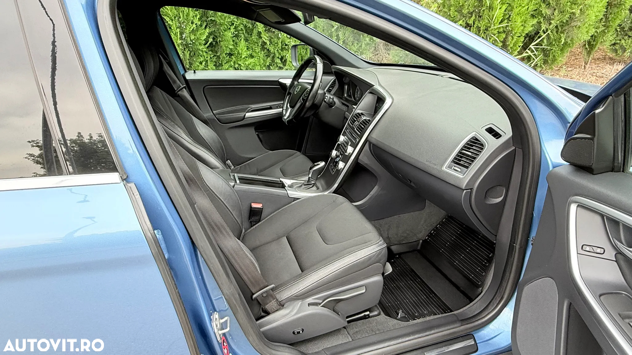 Volvo XC 60 D3 Geartronic Ocean Race - 8