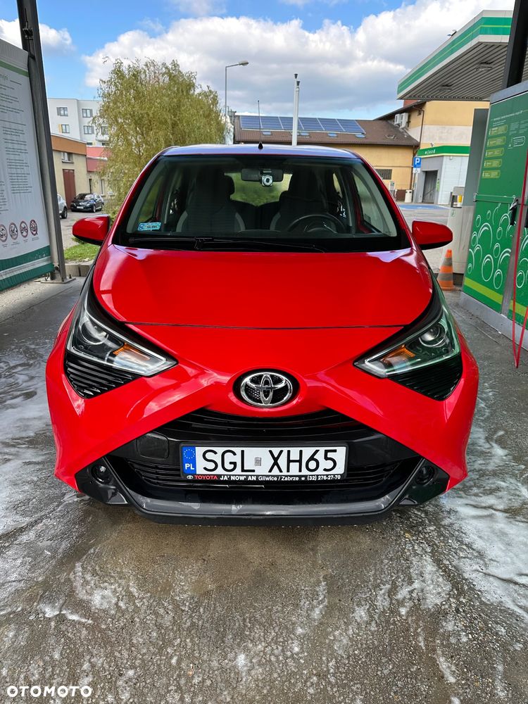 Toyota Aygo 1.0 VVT-i Color Edition - 1