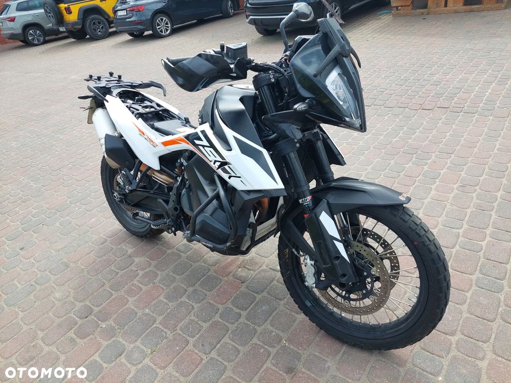 KTM Adventure - 7