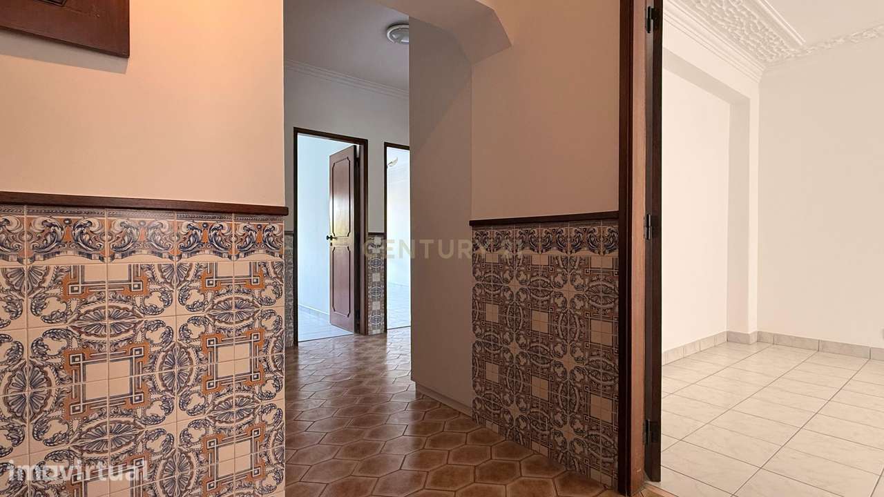 Apartamento T2 na Cova da Piedade  para arrendamento – Excelente local - Grande imagem: 4/9