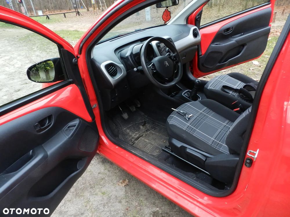 Peugeot 108 - 10