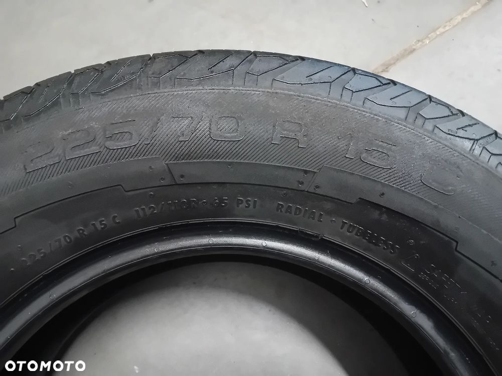 2 x opona lato Uniroyal Rain Max 2 225/70 R 15 cali bieżnik opon po 7,5 mm 2016 komplet - 3