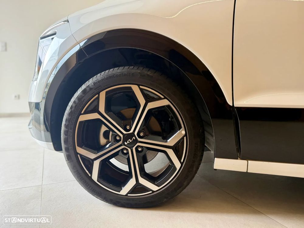 Kia Niro 1.6 GDi HEV Tech - 17