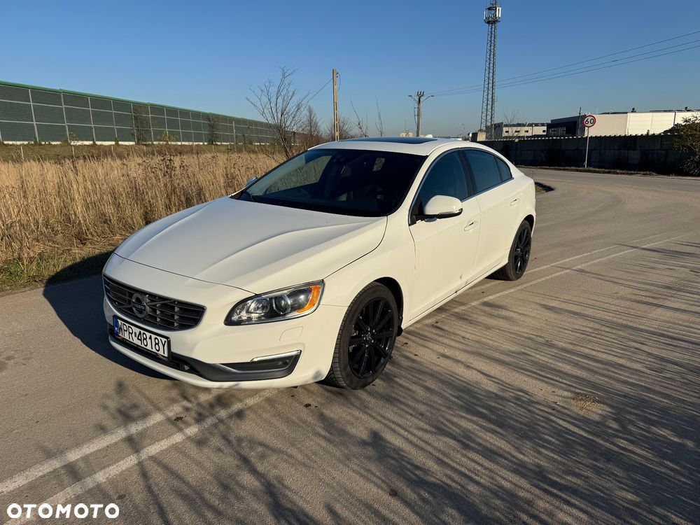 Volvo S60 - 2