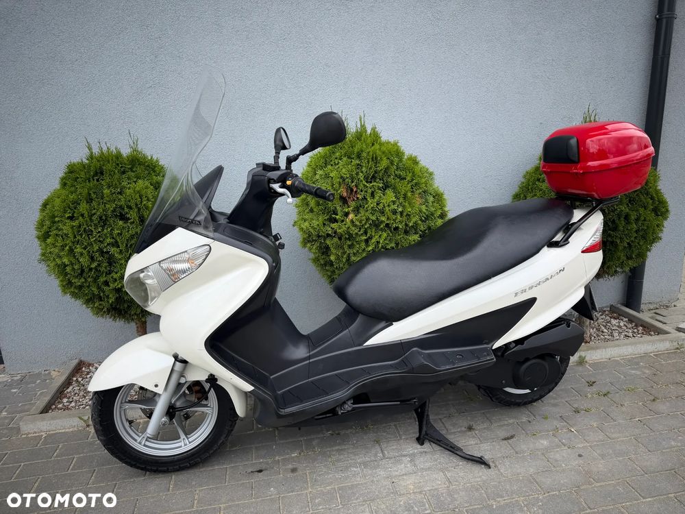 Suzuki Burgman - 6