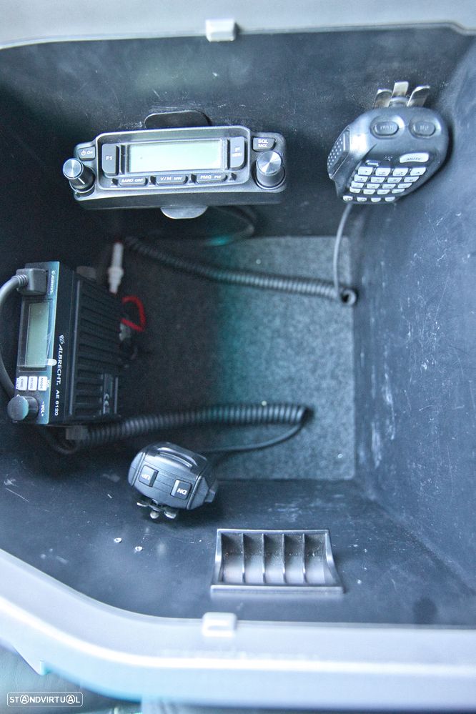 Toyota Land Cruiser SW 4.2 TDi CA - 16