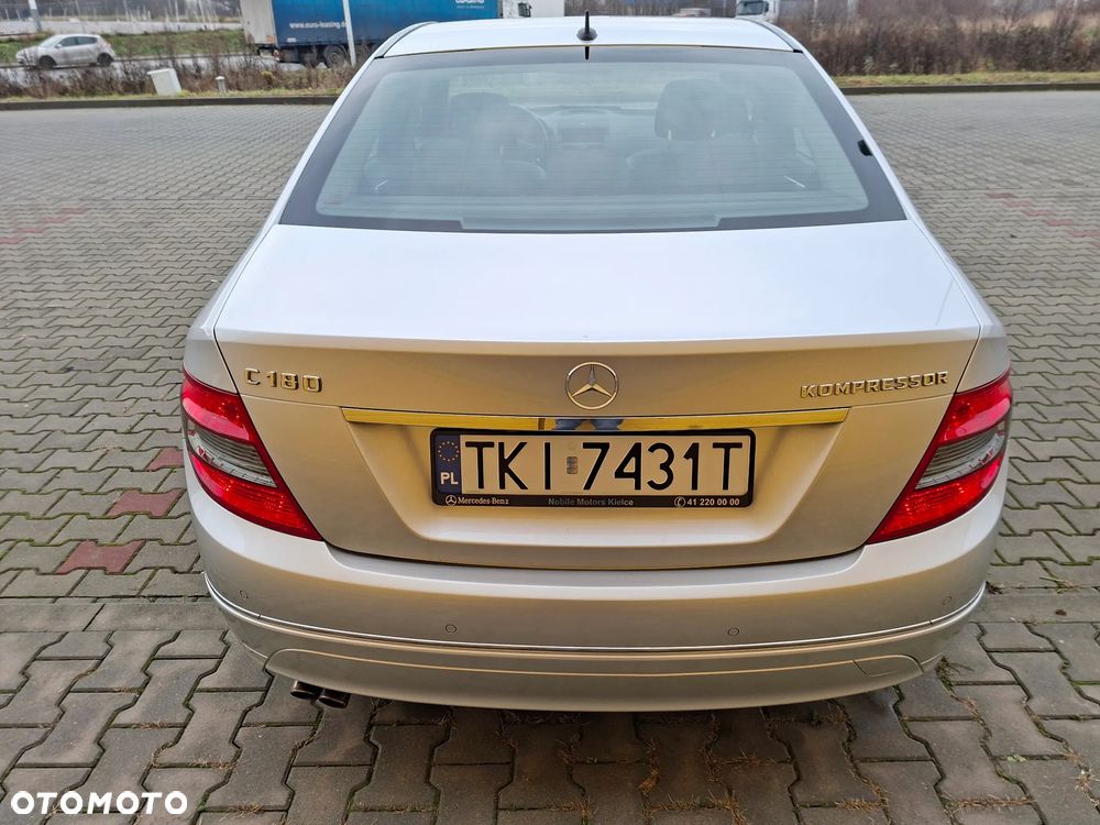 Mercedes-Benz Klasa C 180 Kompressor Avantgarde - 9