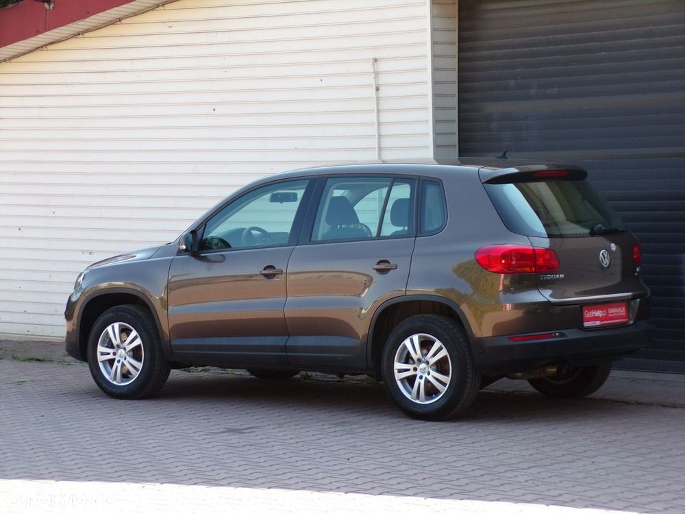 Volkswagen Tiguan - 16