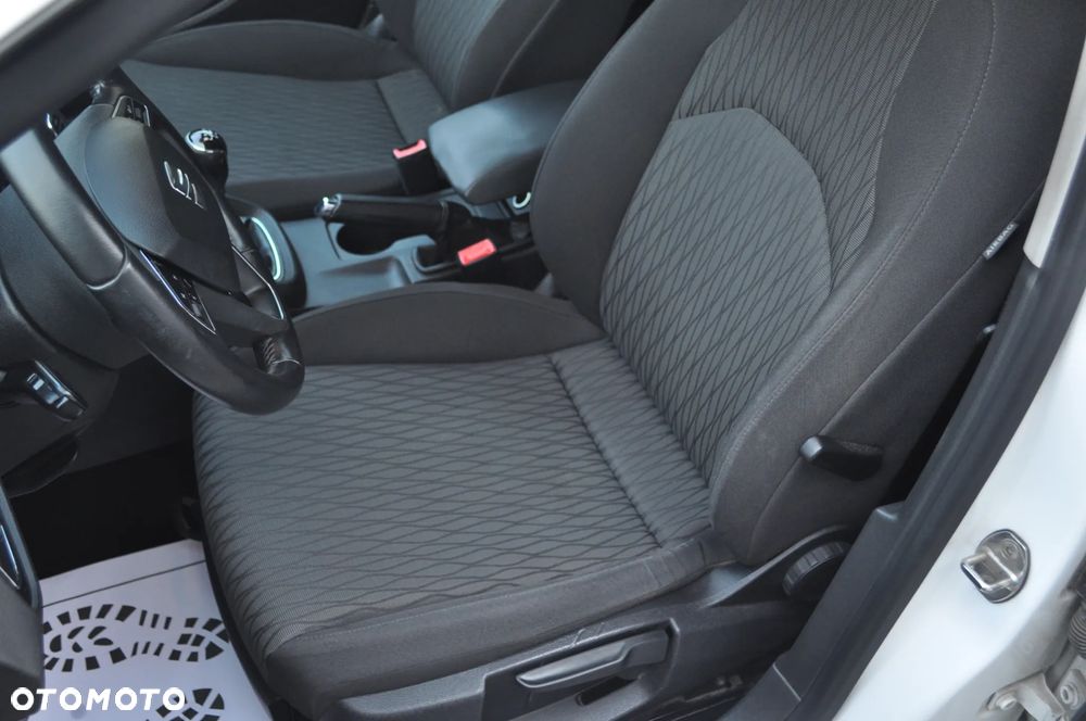 Seat Leon 1.6 TDI DPF Style - 19