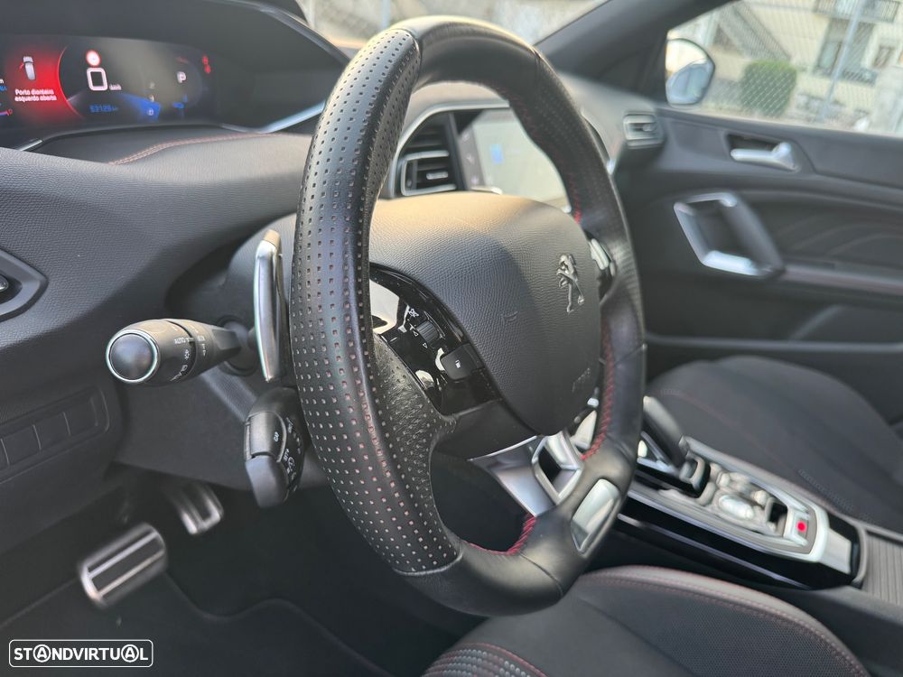 Peugeot 308 1.2 PureTech GT EAT8 - 10