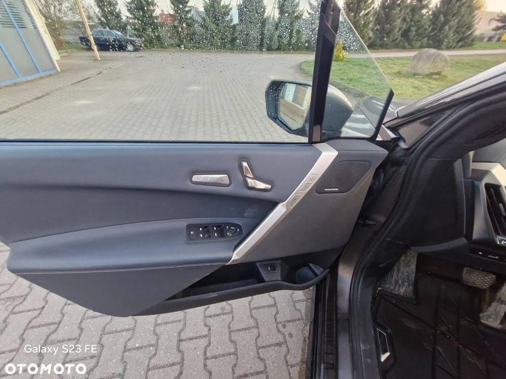 BMW iX xDrive40 - 18