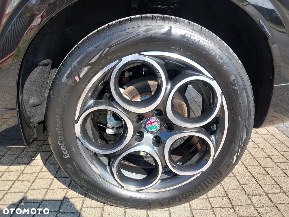 Alfa Romeo Tonale - 33