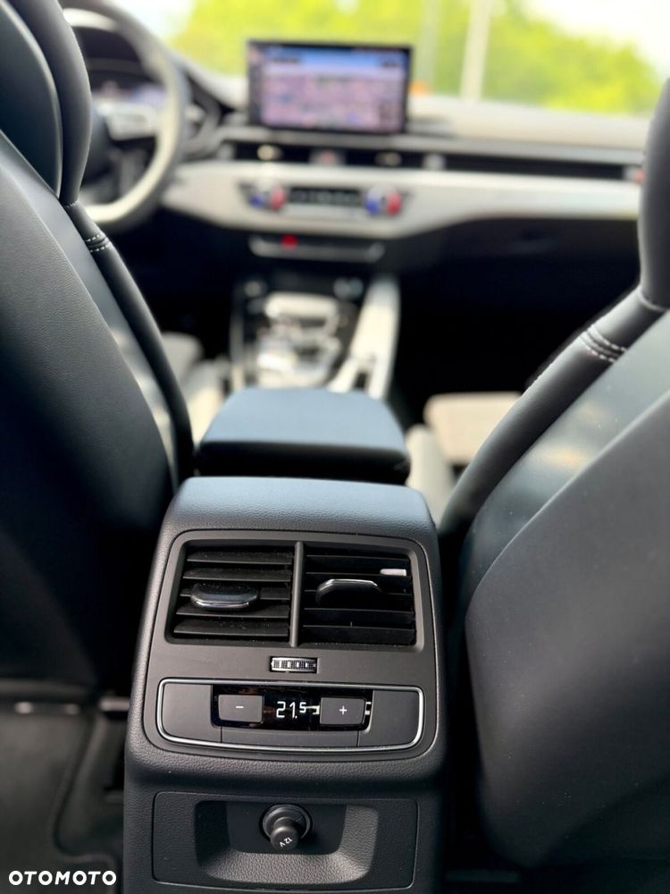 Audi A4 Limousine - 38