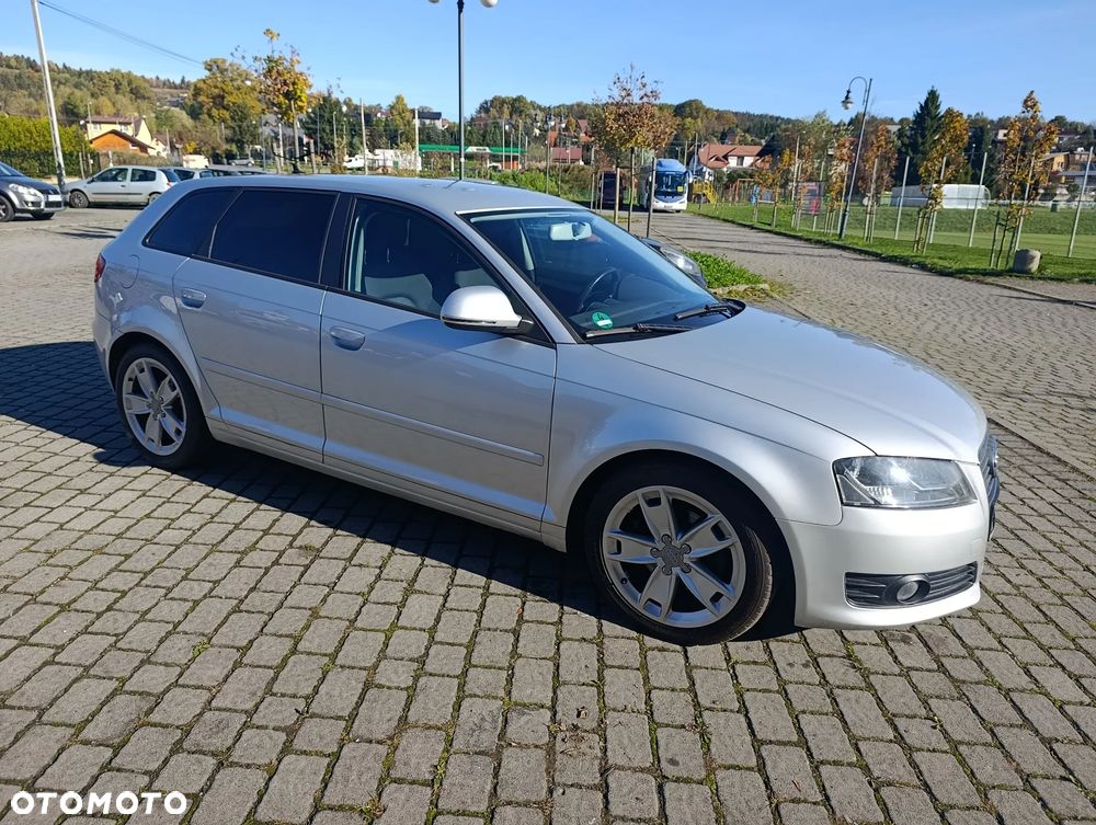 Audi A3 Sportback 2.0 TDI DPF Attraction - 6