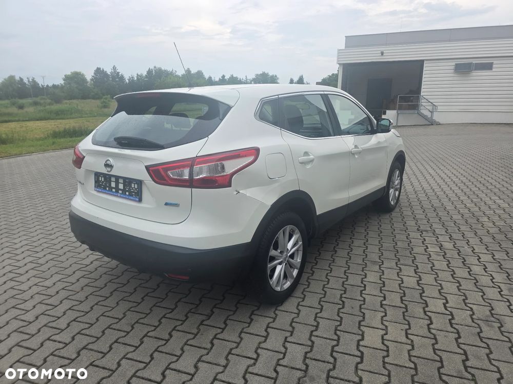 Nissan Qashqai 1.5 dCi DPF visia ECO - 6