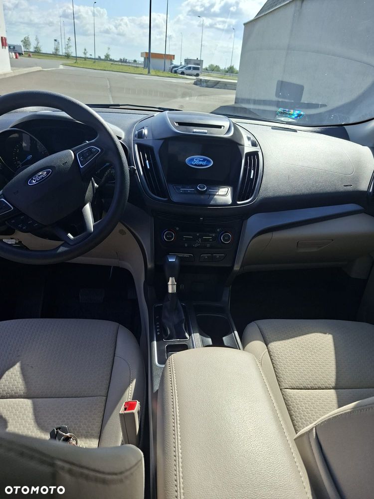 Ford Escape - 12