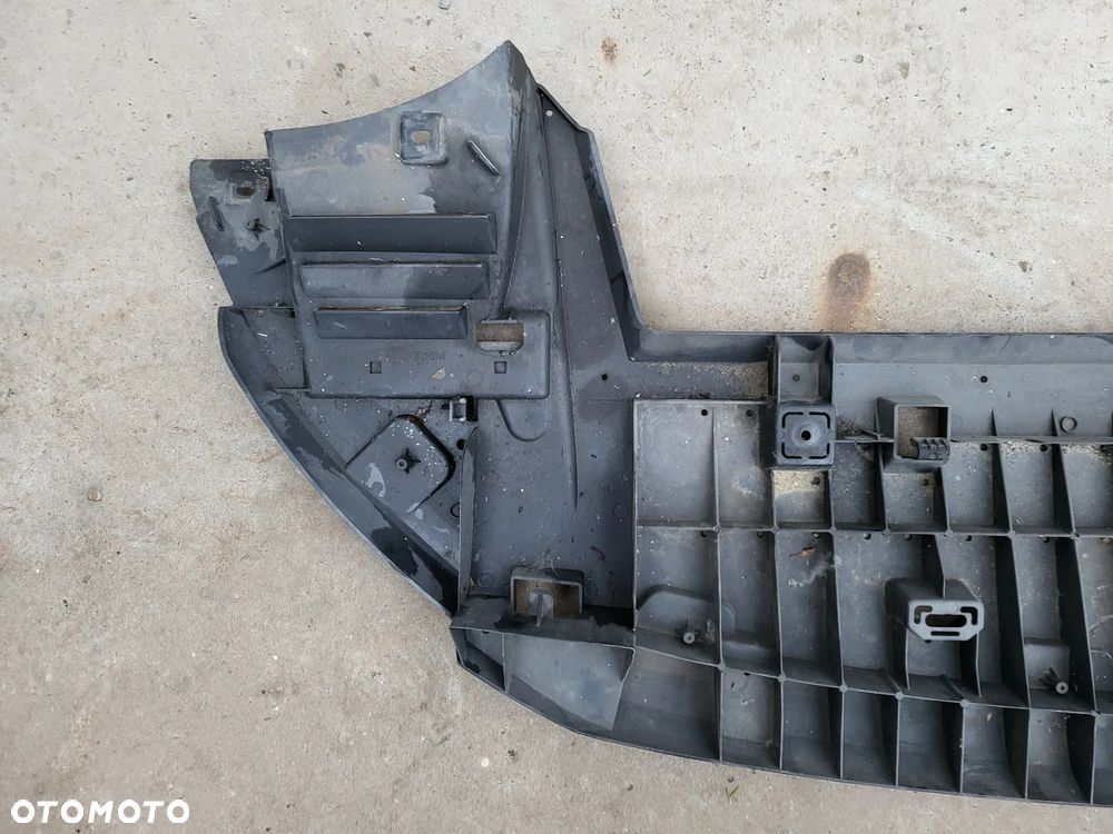 Osłona płyta pod zderzak Citroen C4 Picasso II - 7