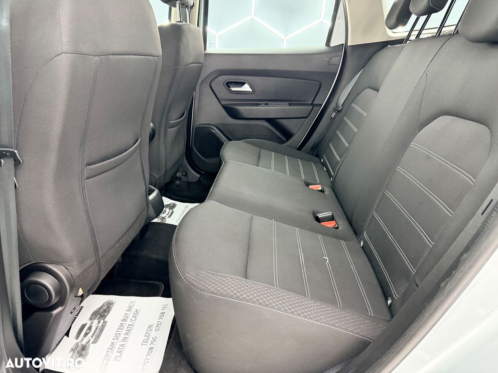 Dacia Duster TCe 90 Essential - 15