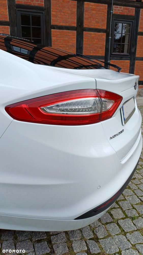 Ford Mondeo 2.0 TDCi STart-Stopp Titanium - 33