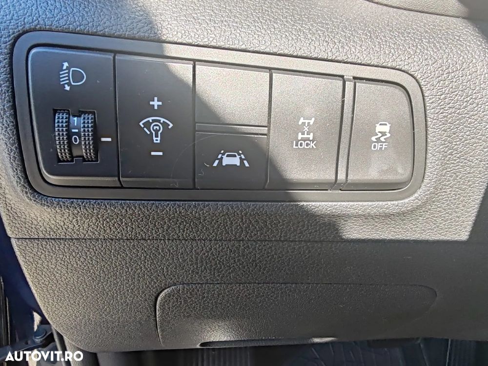 Hyundai Tucson 1.6 T-GDi 4WD 7DCT Luxury - 17
